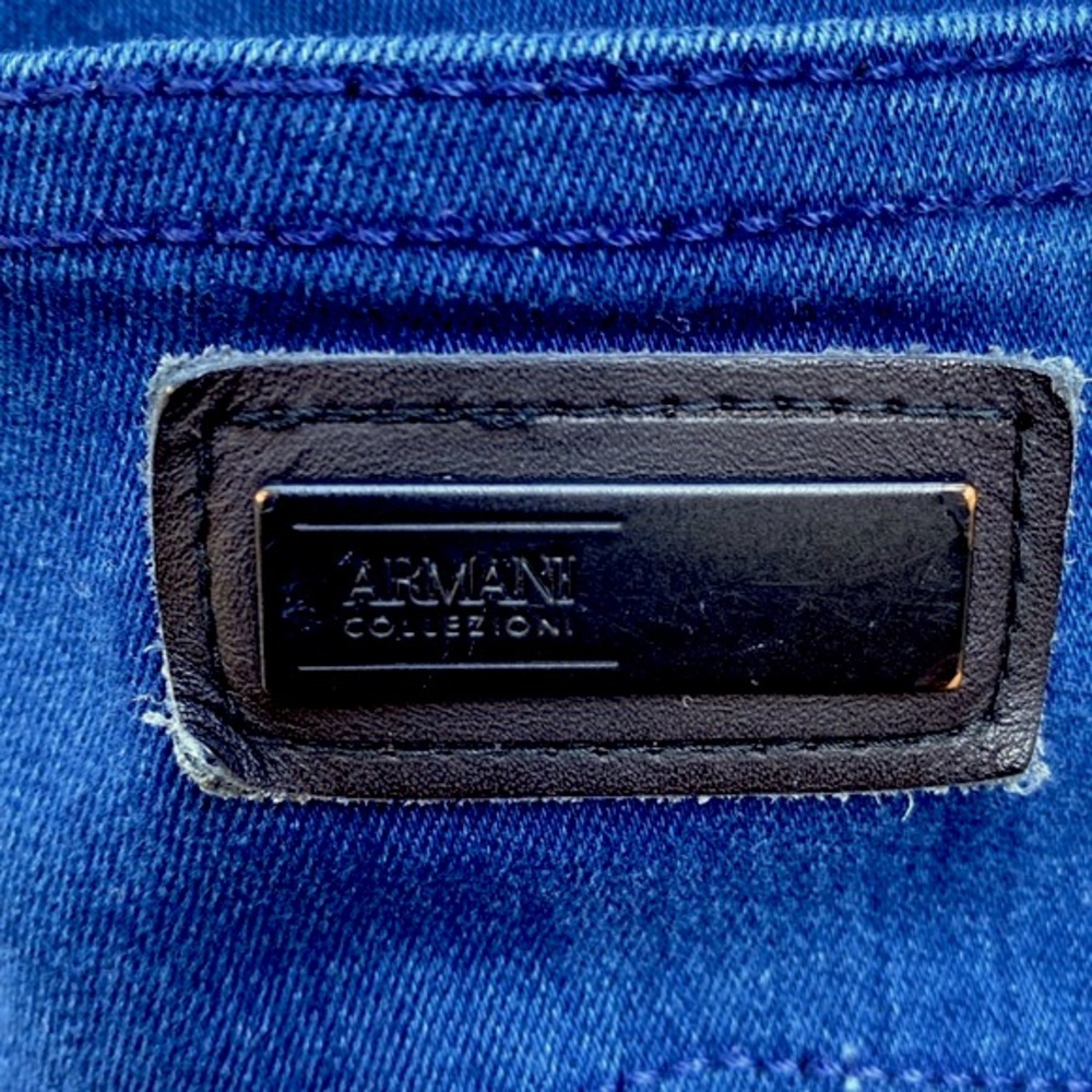 Armani Collezioni Mens Jeans Style J15. Size 30X28 - Picture 10 of 16